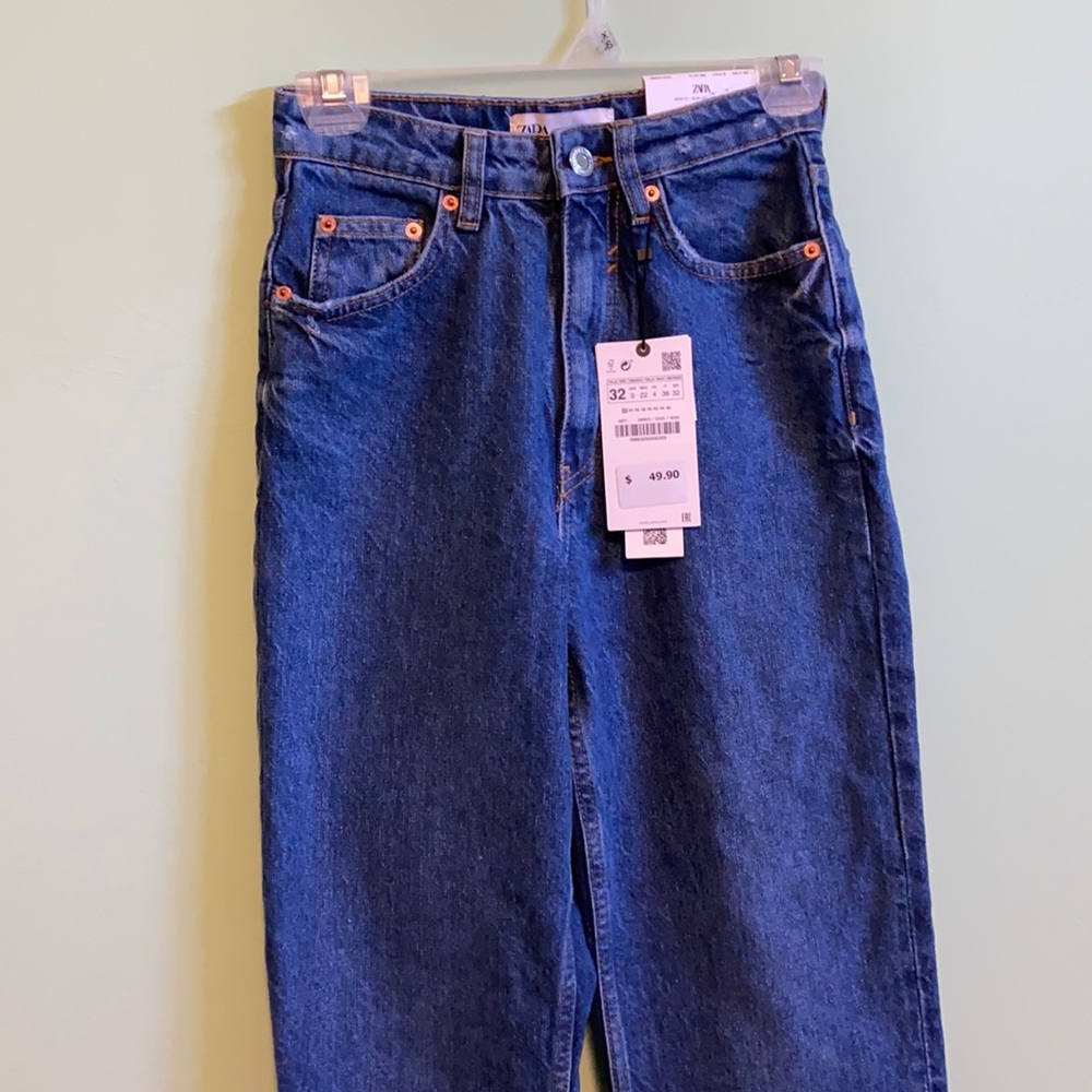 Zara 90s mom fit